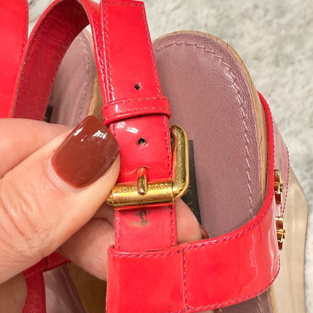 Louis Vuitton Platform Wedge 40 - Picture 9 of 13